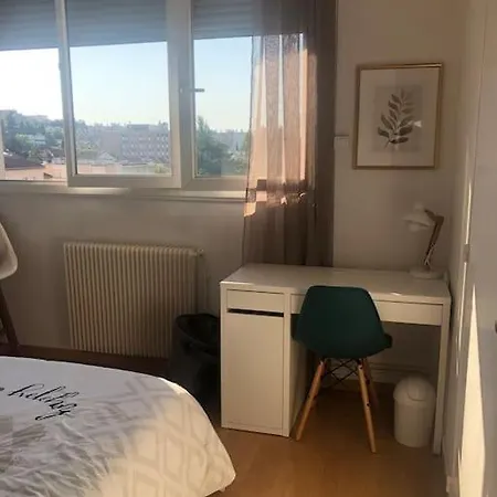 T4 Lumineux Proche Hypercentre Apartament *